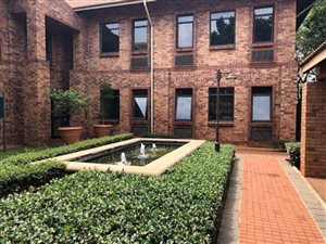 1 m² Commercial space in Lyttelton Manor