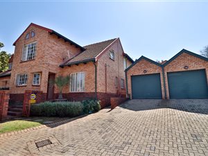 3 Bed Cluster in Faerie Glen