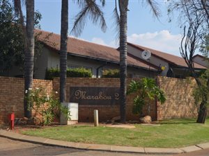 1 Bed Townhouse in Weltevreden Park