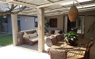 3 Bedroom House in Sunset Beach