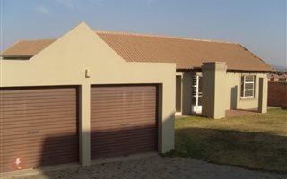 2 Bedroom Cluster in Bergsig