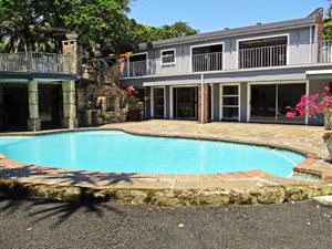 4 Bed House in Meerensee
