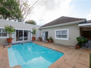 3 Bed House in Claremont
