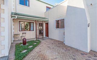 2 Bedroom House in Heritage Park