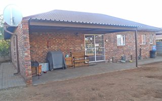 2 Bedroom House in Gardenia Park