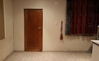 1 Bedroom Garden Cottage in Kensington