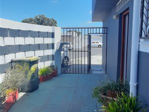 3 Bed House in Belhar
