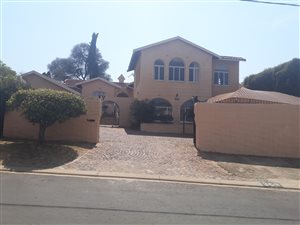 4 Bed House in Winchester Hills