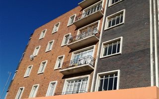 2 Bedroom Apartment in Brakpan Central