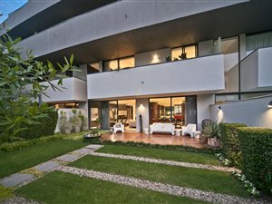3 Bed Apartment in Dunkeld West