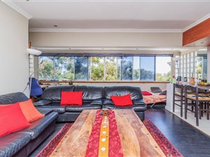 2 Bed Apartment in Green Point