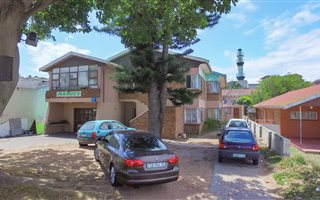3 Bedroom House in Malabar