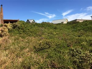 800 m² Land available in Bettys Bay
