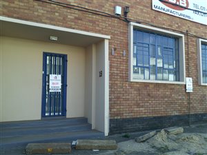 496 m² Industrial space in Lenasia