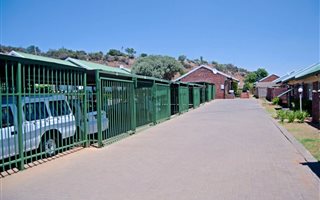 2 Bedroom Townhouse in Uitsig