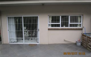 1 Bedroom Garden Cottage in Montrose