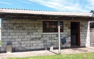 1 Bedroom Garden Cottage in Saldanha