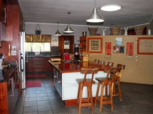 5 Bed House in Rooihuiskraal North