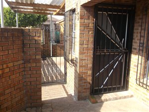 3 Bed House in Khayelitsha