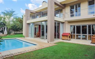 6 Bedroom House in Midstream Estate