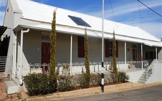 4 Bedroom House in Oudtshoorn Central