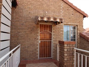 2 Bed Apartment in Boardwalk Villas
