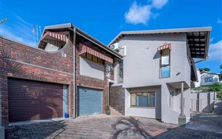 3 Bedroom House in Effingham