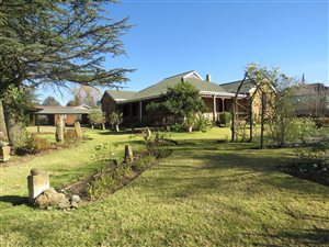 4 Bed House in Warden