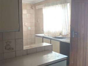 5 Bed House in Mohadin