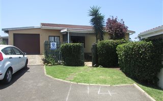 2 Bedroom Townhouse in Illovo Glen