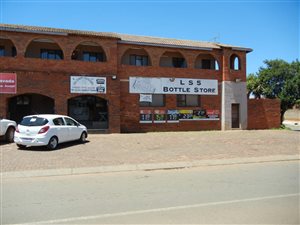Retail space in Lenasia