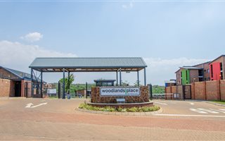 2 Bedroom Apartment in Pretorius Park