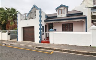 4 Bedroom House in Woodstock