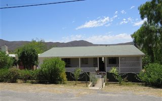 3 Bedroom House in Barrydale