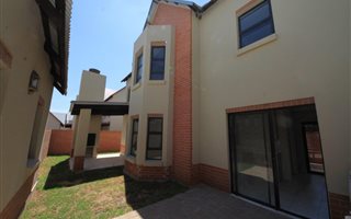 3 Bedroom Townhouse in Heritage Hill