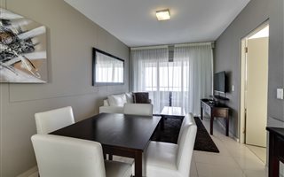 2 Bedroom Apartment in Tableview