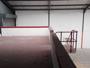 350 m² Industrial space in Montague Gardens