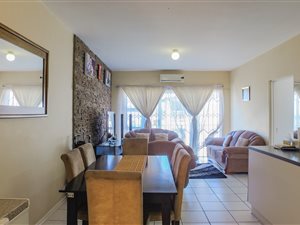 3 Bed Apartment in Sea View