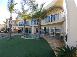 7 Bed House in Kungwini Country Estate
