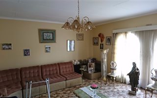 3 Bedroom House in Unitas Park