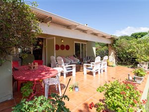 5 Bed House in Kenton-on-Sea