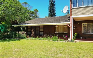 3 Bedroom Apartment in Uvongo