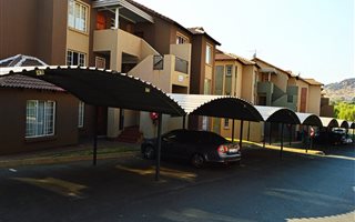 2 Bedroom Townhouse in Meredale