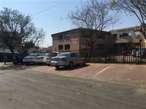 150 m² Office Space in Glenhazel