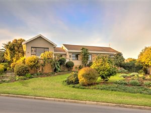 4 Bed House in Heldervue