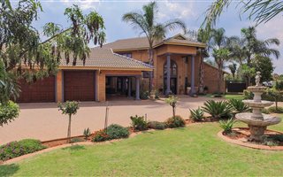 7 Bedroom House in Irene Farm Villages