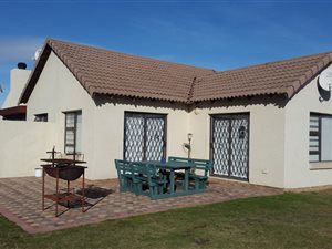 1 Bed Townhouse in Diaz Beach