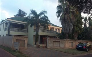 5 Bedroom House in Chantelle