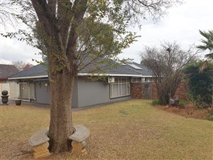 3 Bed House in Risiville