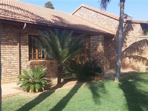 2 Bed Simplex in Waterkloof